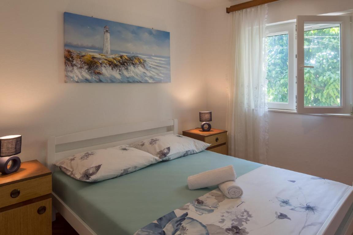 Apartment Pepica Trogir Bagian luar foto