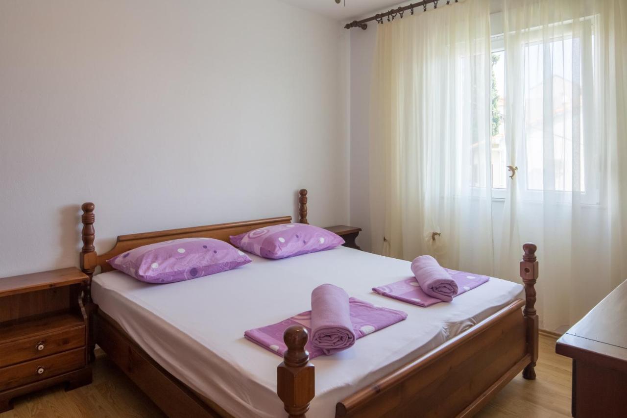 Apartment Pepica Trogir Bagian luar foto